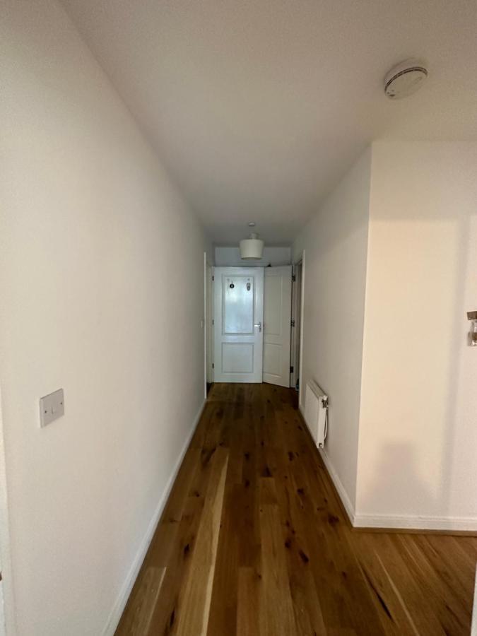 New Build 2 Bedroom With 2 Bath In Londres Extérieur photo
